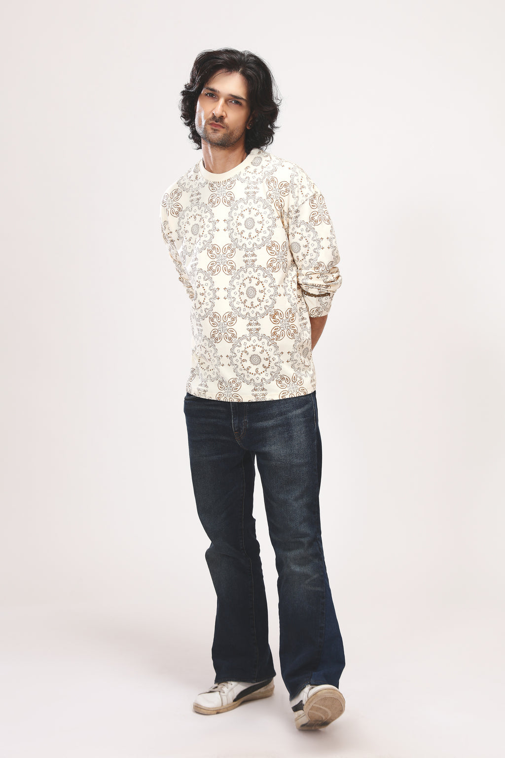 CREAM PAISLEY TEE