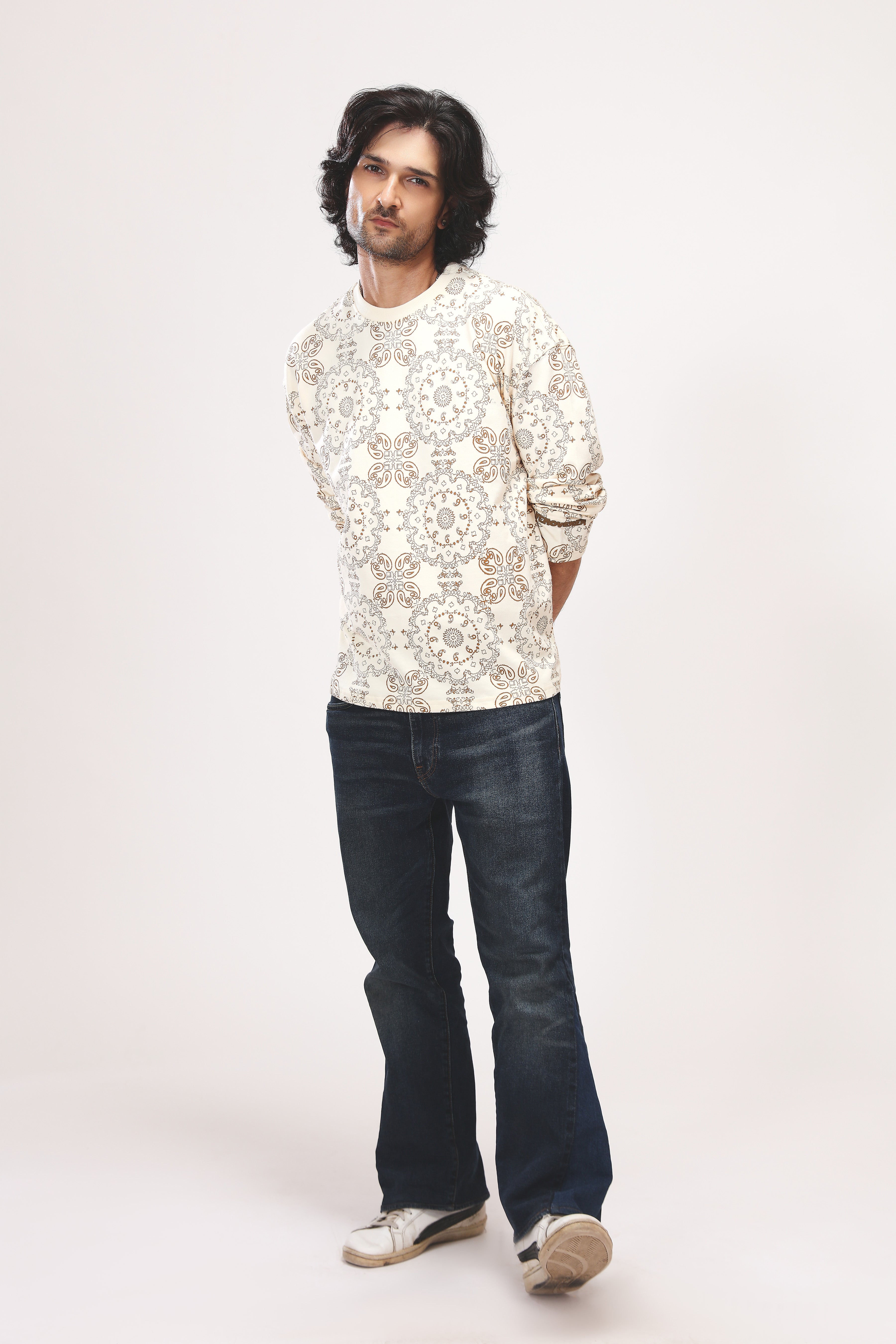 CREAM PAISLEY TEE