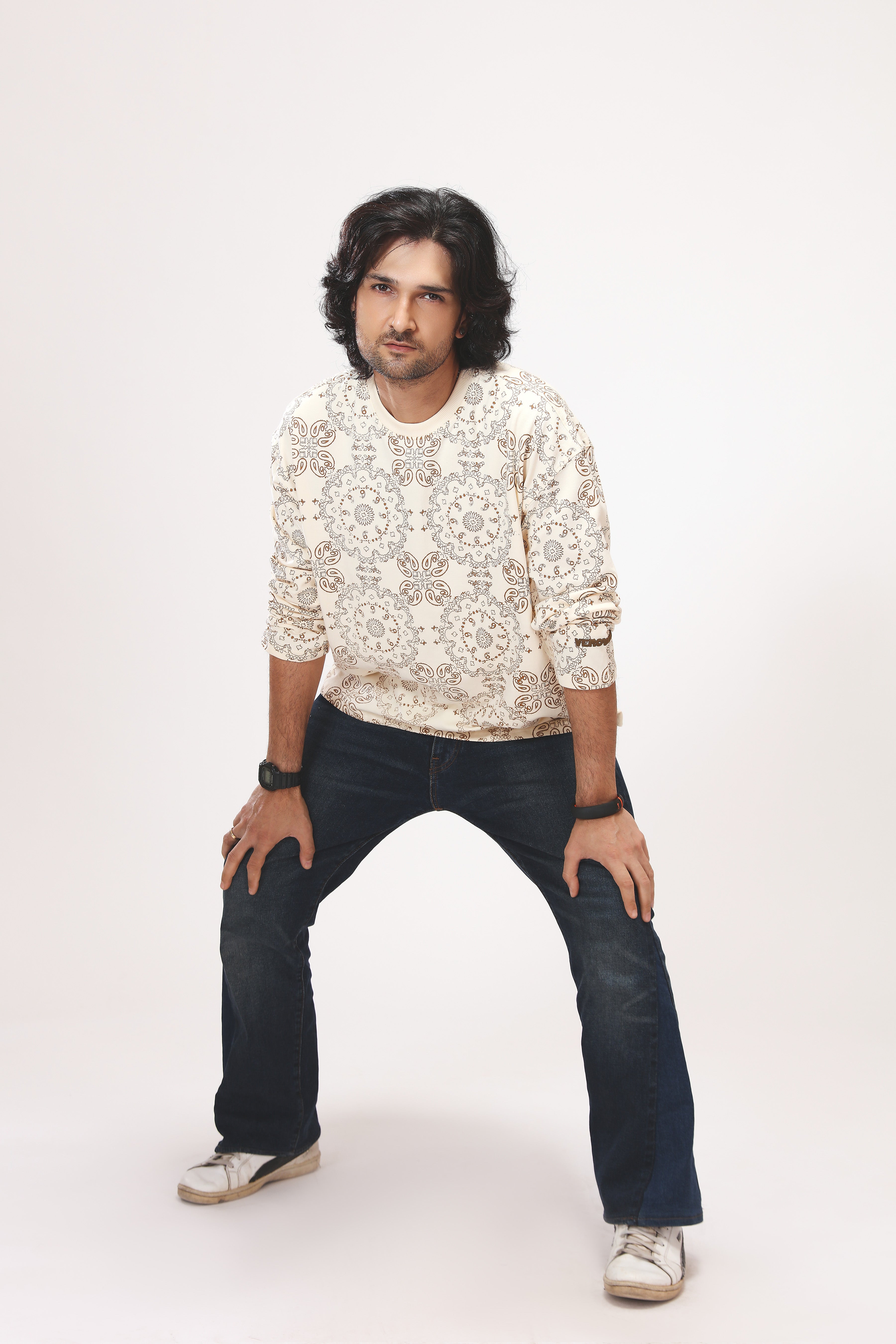 CREAM PAISLEY TEE