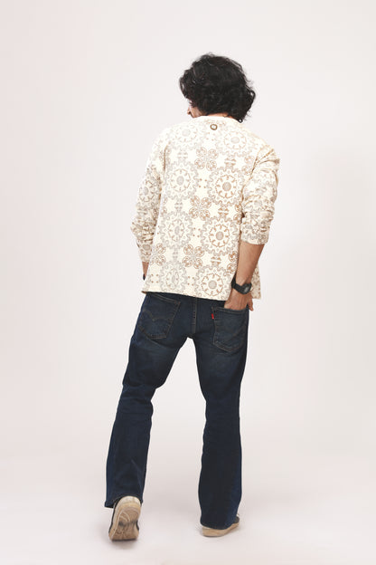 CREAM PAISLEY TEE