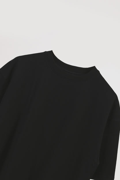 BLACK BASIC T-SHIRT