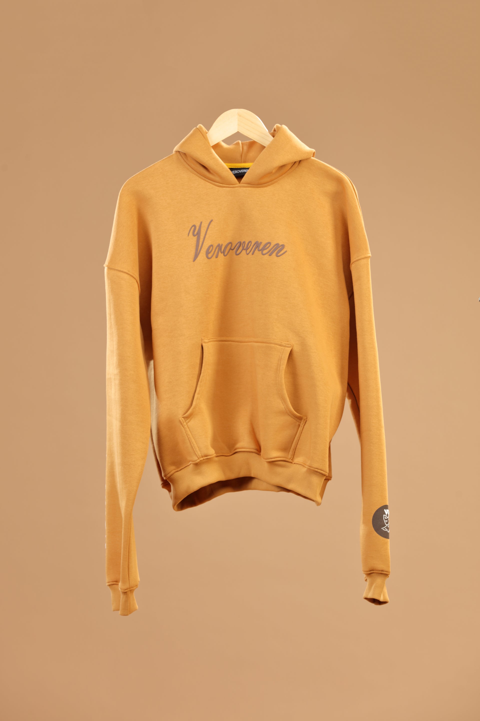 Bird Hoodie – VEROVEREN - Main Image