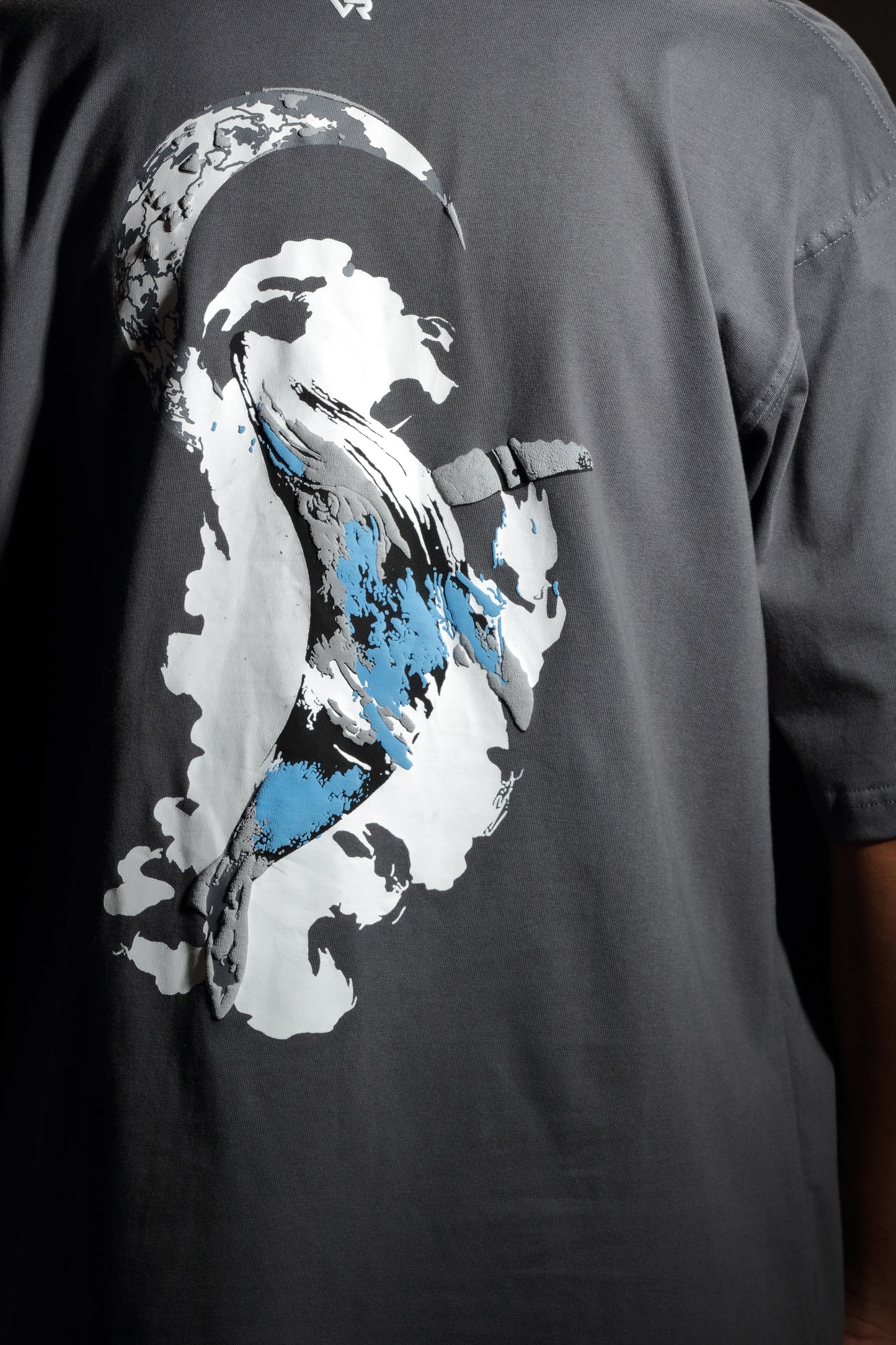 WHALE T-SHIRT