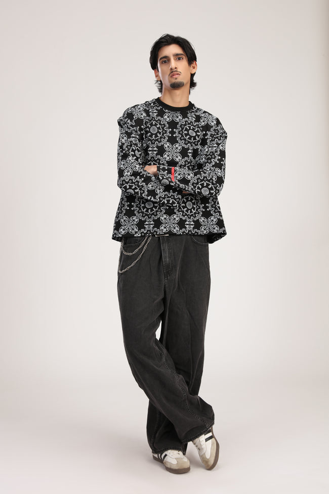 BLACK PAISLEY TEE Main Image