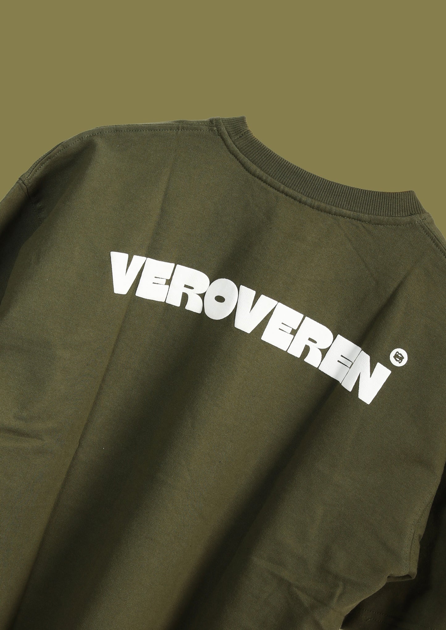 OLIVE GREEN BASIC T-SHIRT